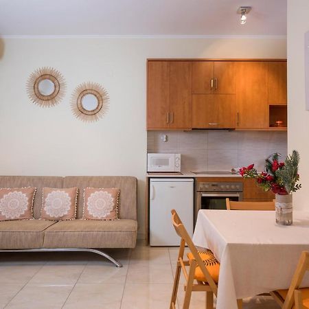 Апартаменты Luxury Coastal Retreat, Mountain View Balcony With Palm Trees & Parking Ханья Экстерьер фото