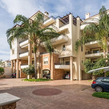Апартаменты Luxury Coastal Retreat, Mountain View Balcony With Palm Trees & Parking Ханья Экстерьер фото