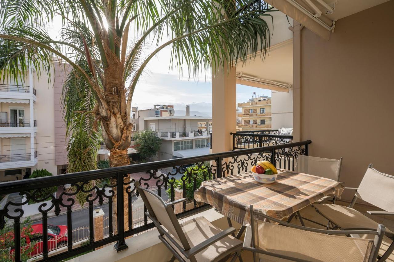 Апартаменты Luxury Coastal Retreat, Mountain View Balcony With Palm Trees & Parking Ханья Экстерьер фото
